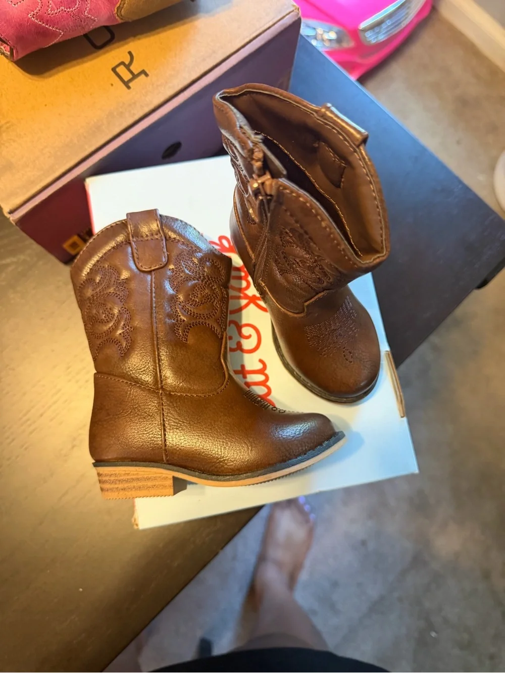 Cat & Jack Brown Toddler Western Pull-On Boots
